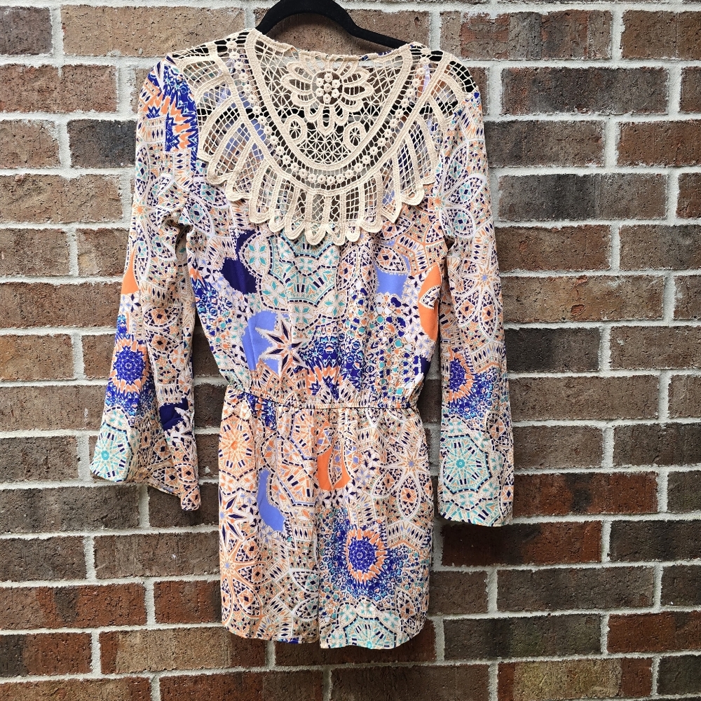 DR2 Boho Print Long Sleeve Romper Crochet Lace Back NWT